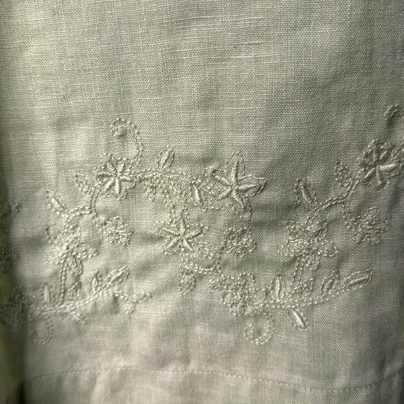 J Jill 100% Linen, Seagram Green Embroidered Tunic, Size Medium - Picture 3 of 7